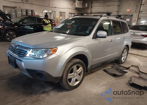 2010 Subaru Forester 2.5X Premium z USA, uszkodzony, nr VIN JF2SH6CC9AH700467